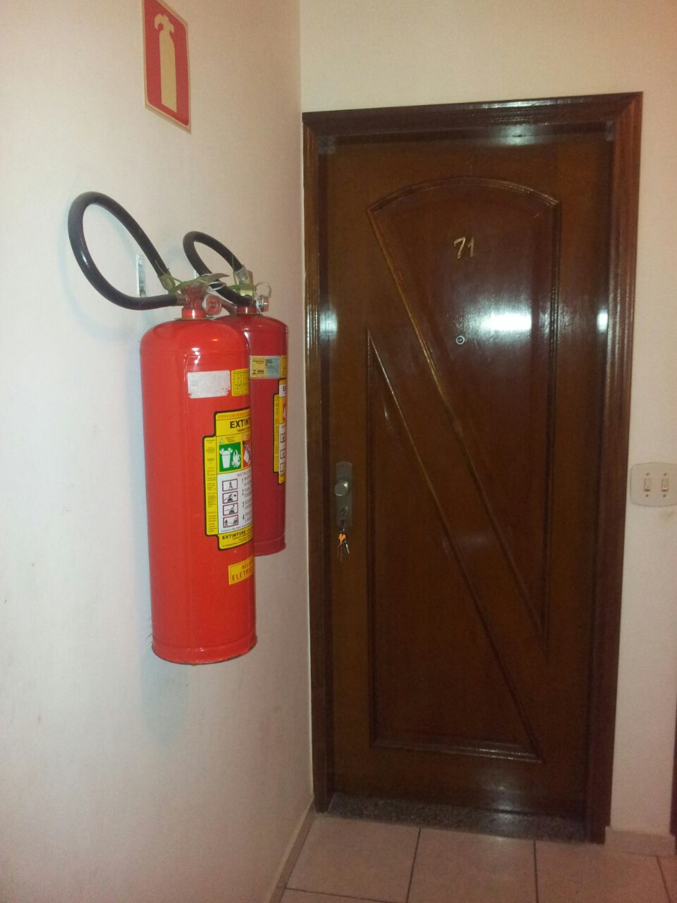 Porta de Entrada REF. 9.jpg